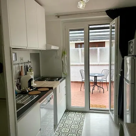 La Terrazza Sul Vaticano 8vo Piano - La Cupola 4*