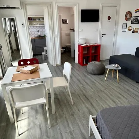 Guest house La Terrazza Sul Vaticano 8vo Piano - La Cupola 4*