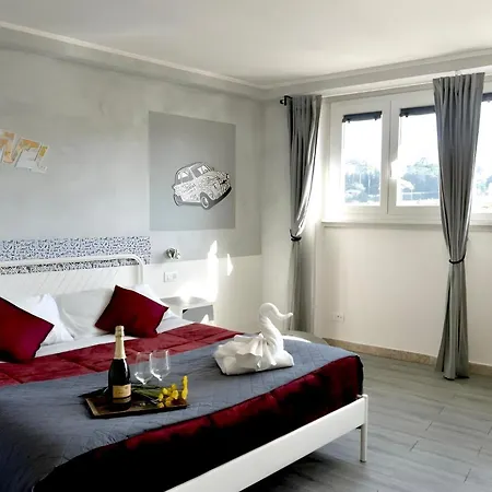 Pensión La Terrazza Sul Vaticano 8vo Piano - La Cupola 4*