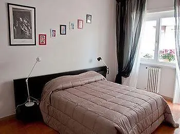 La Terrazza Sul Vaticano 8vo Piano - La Cupola Guest house Rome